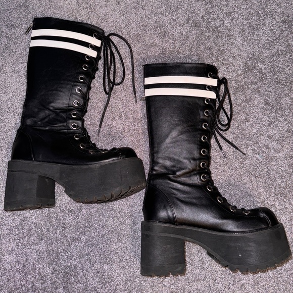 Demonia Ranger 320 - Picture 1 of 6